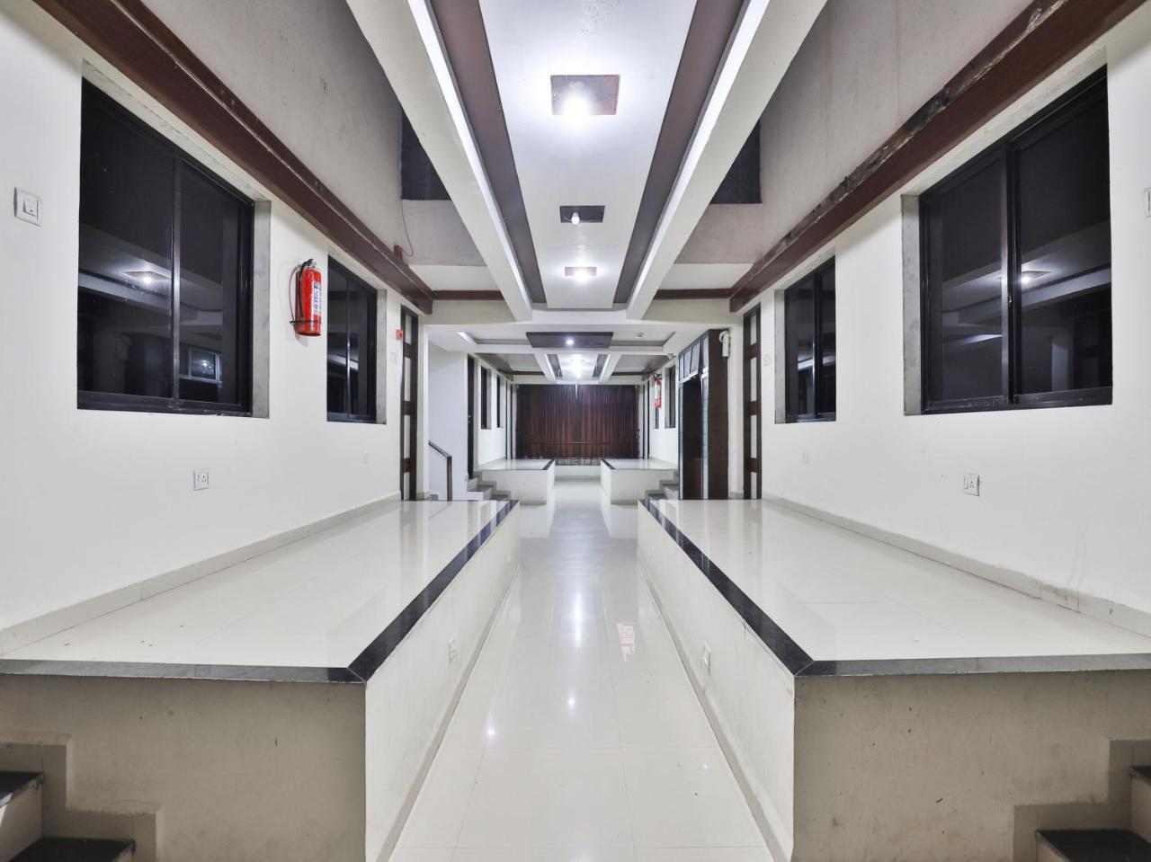 Hotel Ambica Damão Exterior foto